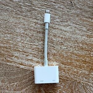 Apple lightening HDMI Adapter